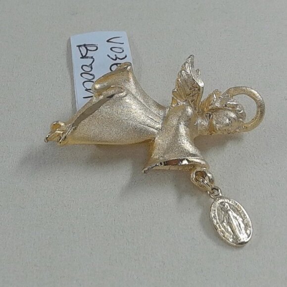 Vintage Gold-Tone Angel Brooch - Picture 2 of 4